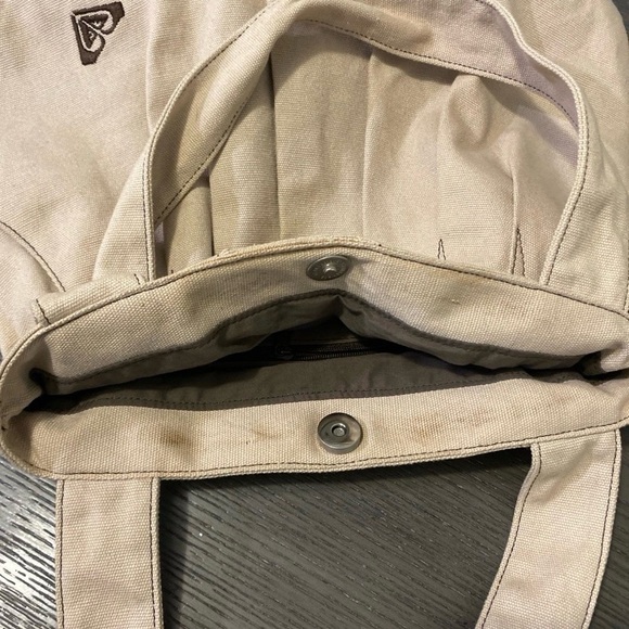 Roxy Shoulder Bag - Picture 8 of 8